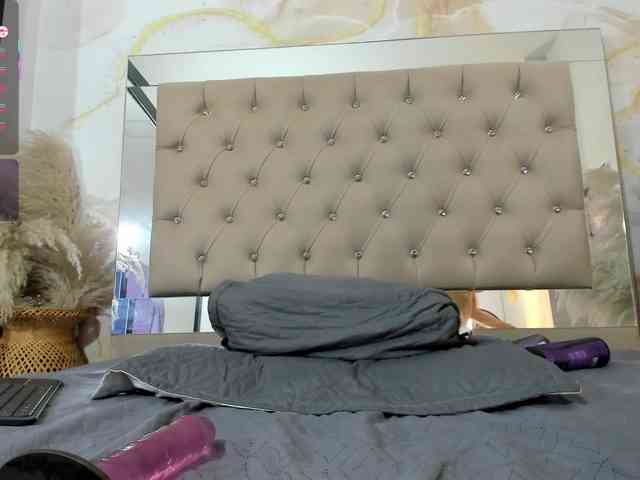 Shanntal webcam