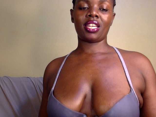 paitience's BongaCams show and profile