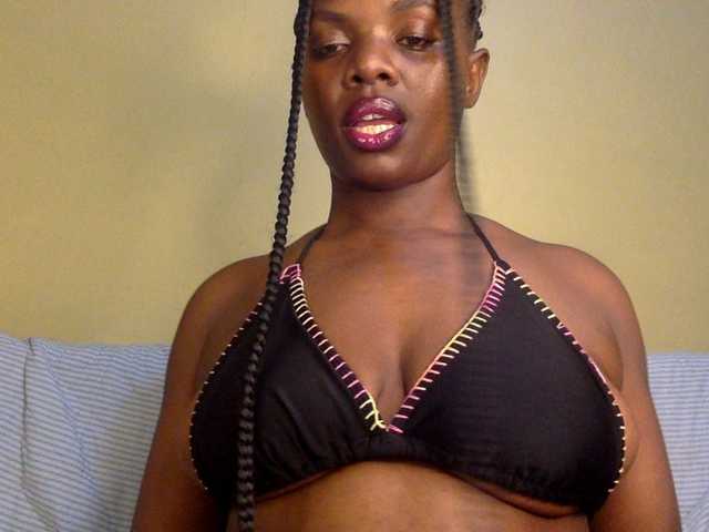 paitience's BongaCams show and profile