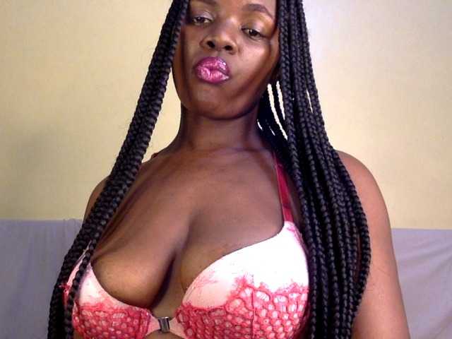 paitience's BongaCams show and profile