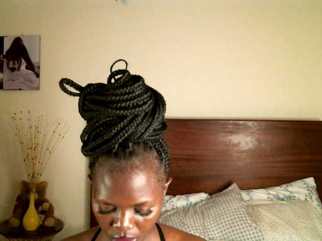 paitience's BongaCams show and profile