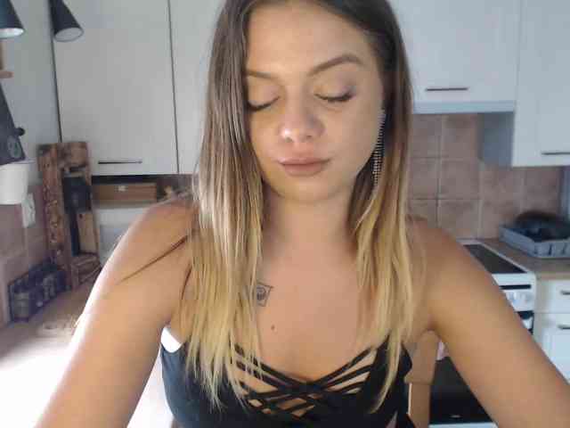 free online webcam BuffyFire