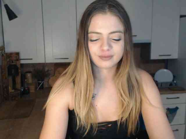 BuffyFire Live Webcam on BongaCams