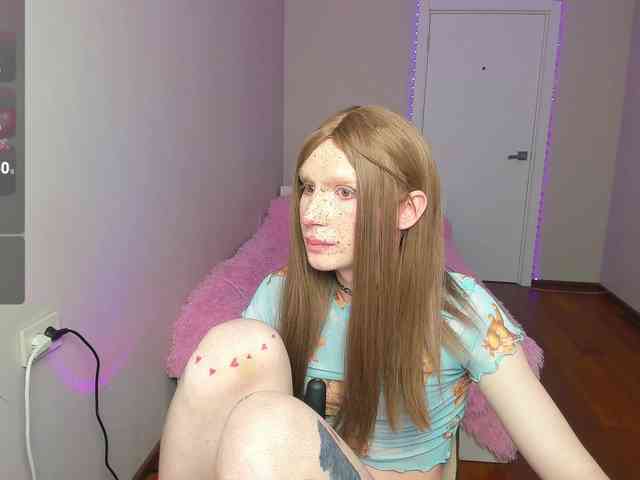 Your-Cute-Aisha Live Webcam on BongaCams