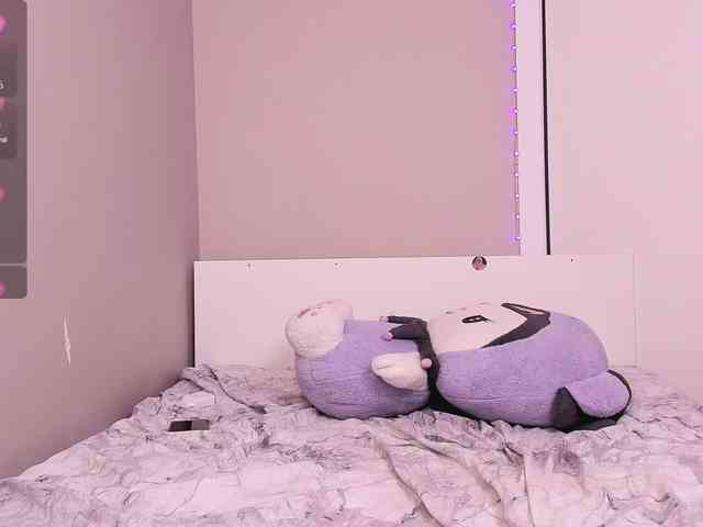 Your-Cute-Aisha Live Webcam on BongaCams