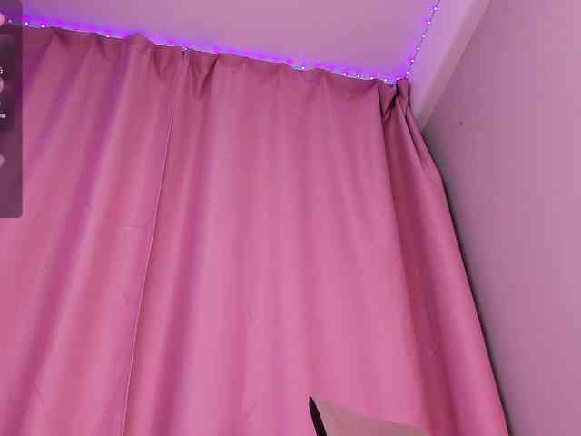 Your-Cute-Aisha Live Webcam on BongaCams