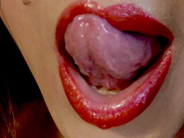 ZanellaZanoli's BongaCams show and profile