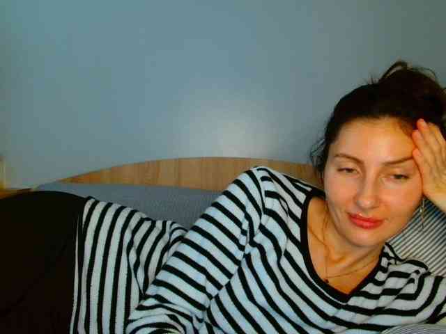 Irina9793 Live Webcam on BongaCams