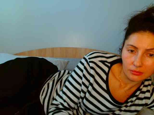 Irina9793 Live Webcam on BongaCams