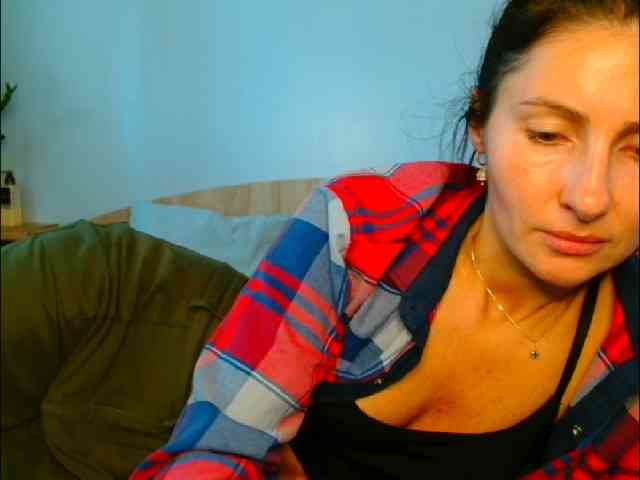 Irina9793 webcam