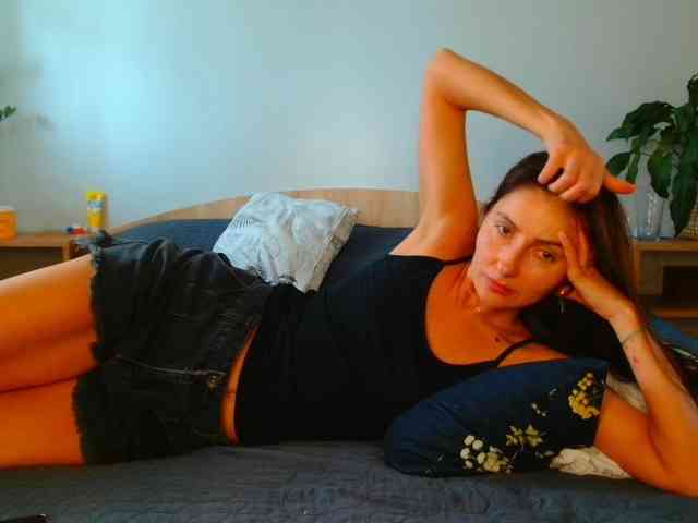 Irina9793 webcam