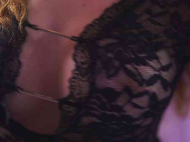 SweetObsessionXO webcam