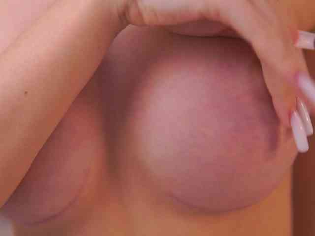 SweetObsessionXO webcam