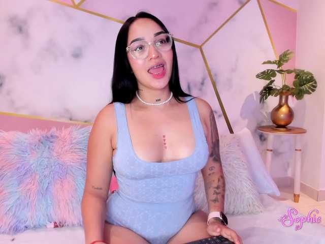 Sophiie-Vega's BongaCams show and profile