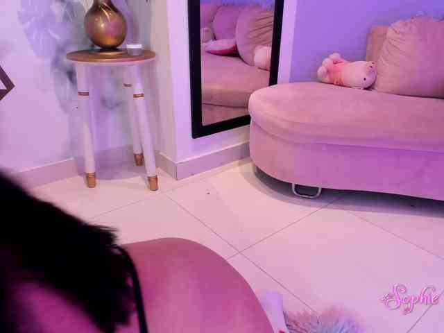 Sophiie-Vega webcam