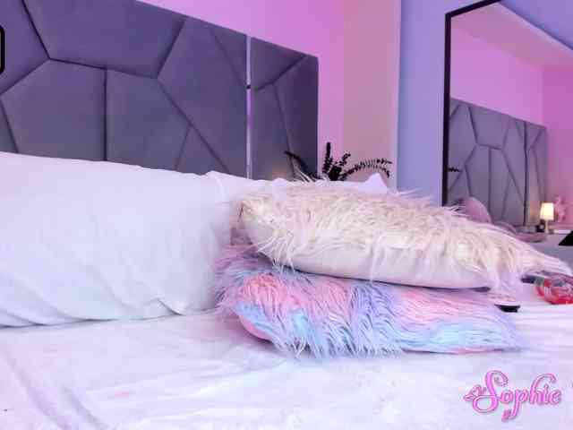Sophiie-Vega webcam