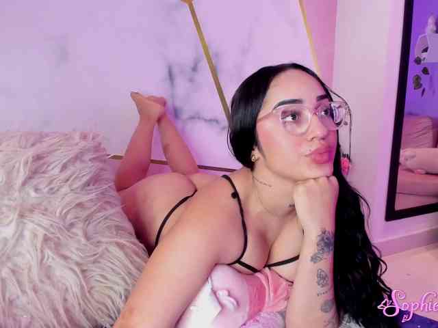 Sophiie-Vega webcam