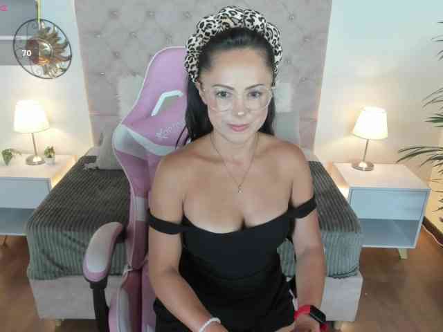 lilyboom1 webcam