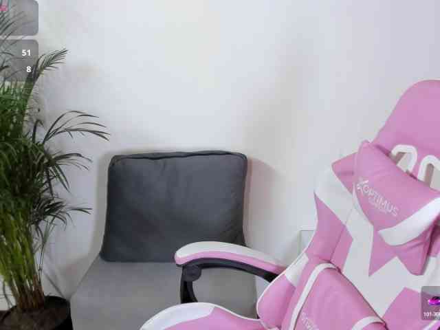 lilyboom1 webcam