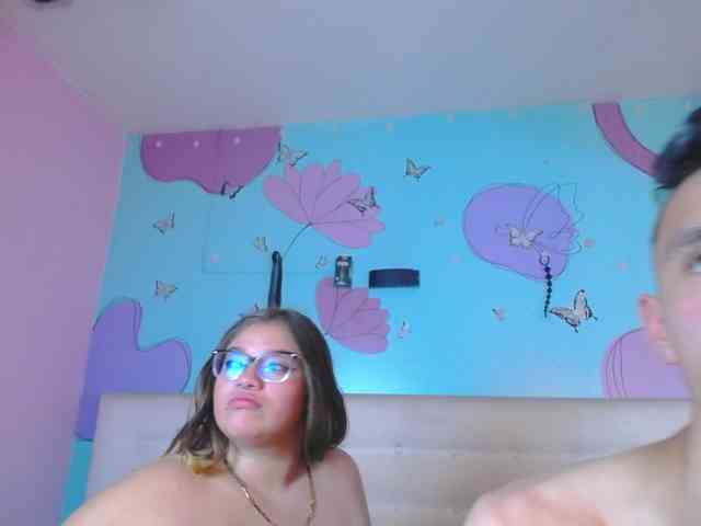 Shannell-n-Eliott webcam