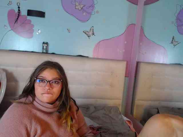Shannell-n-Eliott webcam