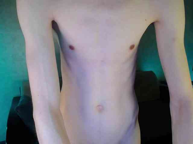 yescute Live Webcam on BongaCams