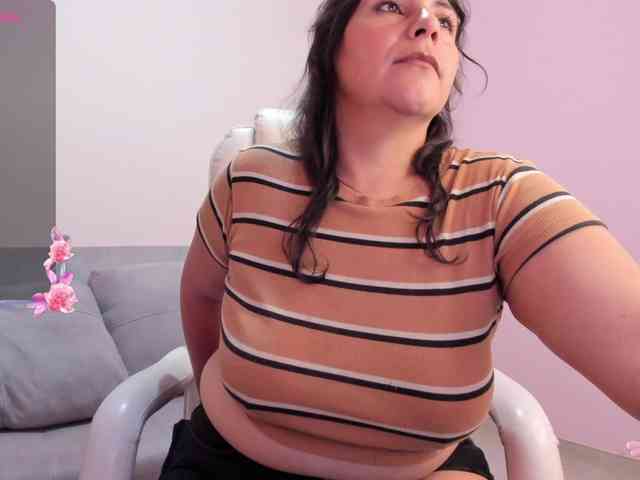 Vanebrown87 webcam