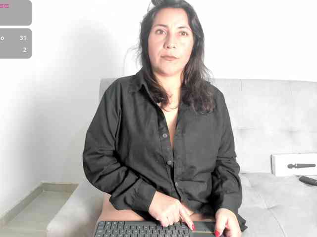 Vanebrown87 webcam
