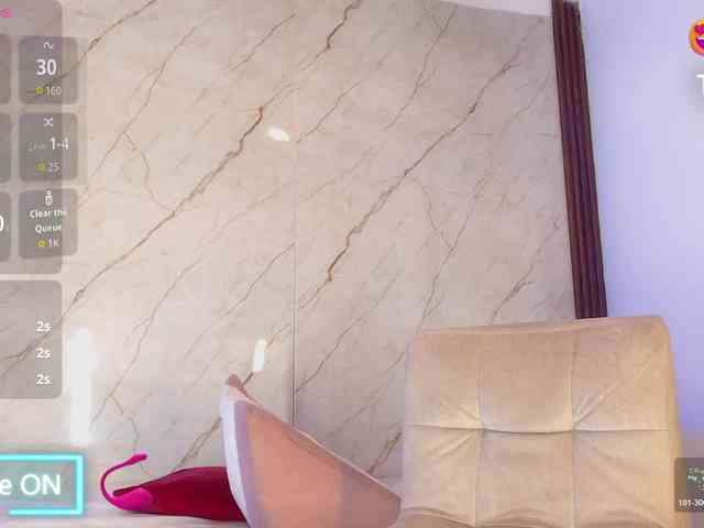 LucianaMorena webcam
