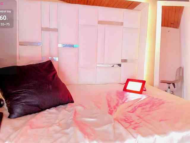 LucianaMorena webcam