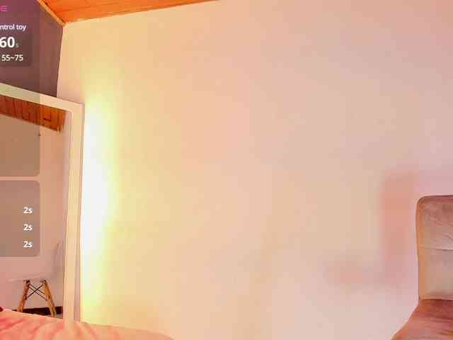 LucianaMorena webcam