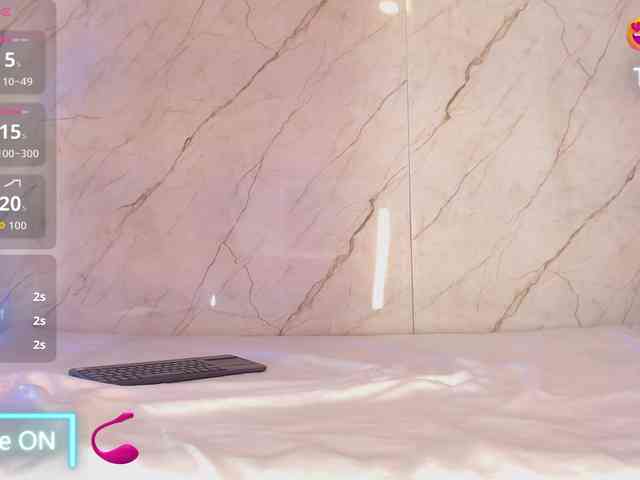 LucianaMorena webcam