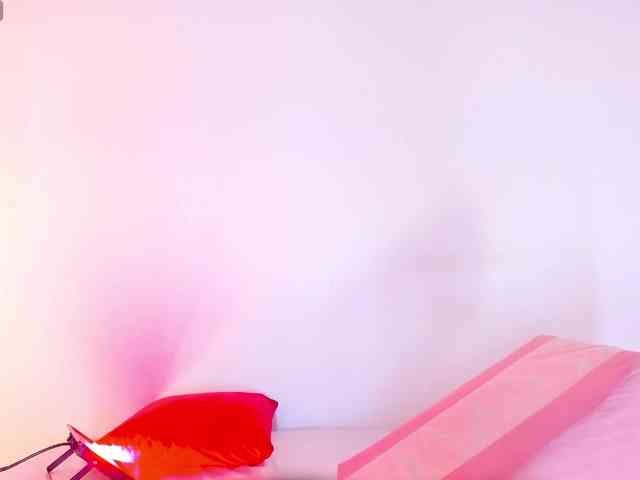 LucianaMorena webcam
