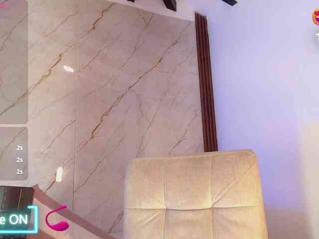 LucianaMorena webcam