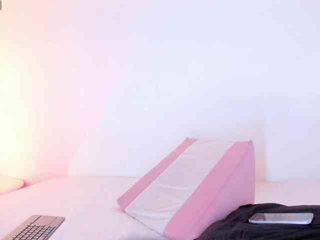 LucianaMorena webcam