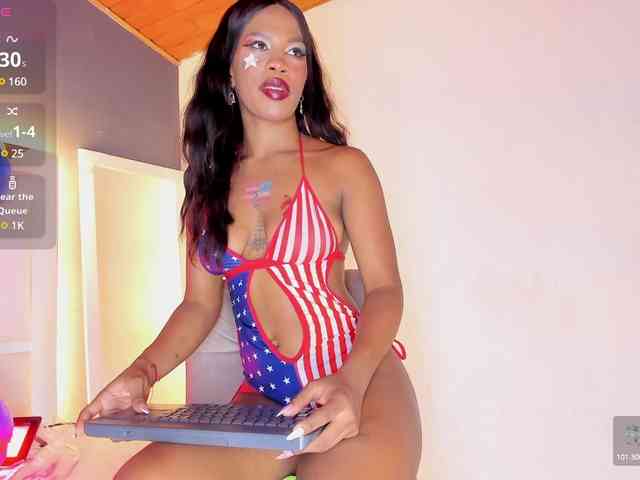LucianaMorena's webcam live show