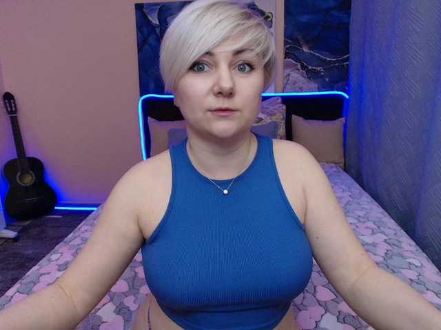 Blond-Pearl — Hi) welcome,I'm Alex,vibration 2 toys from 2 tokens,look at the menu,show in privatefull private (before write in PM) I will be glad for your support