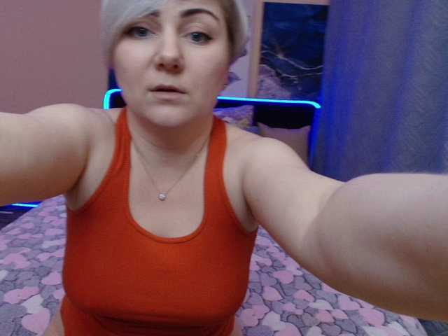 Blond-Pearl from BongaCams is Freechat