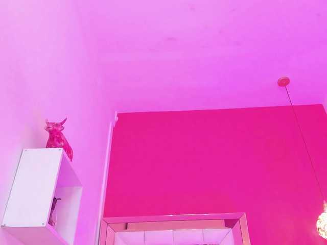 sofia-hot9's BongaCams show and profile