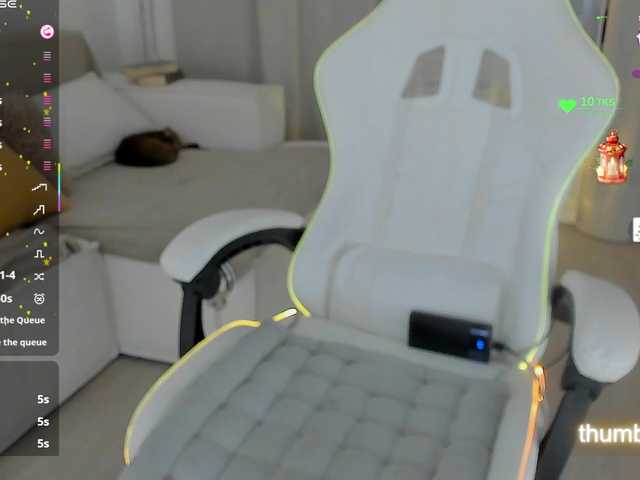 LuckyLady01's BongaCams show and profile