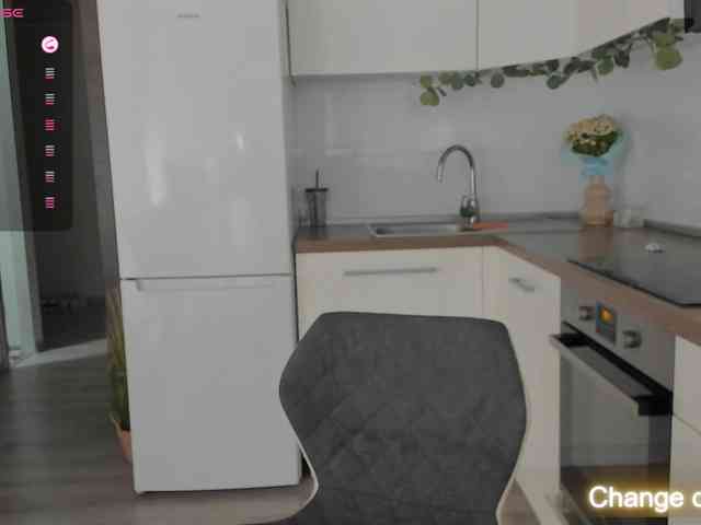 LuckyLady01 webcam
