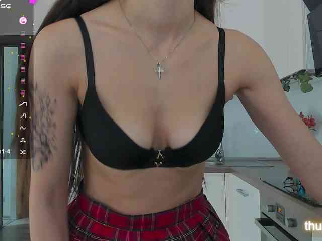 LuckyLady01 webcam