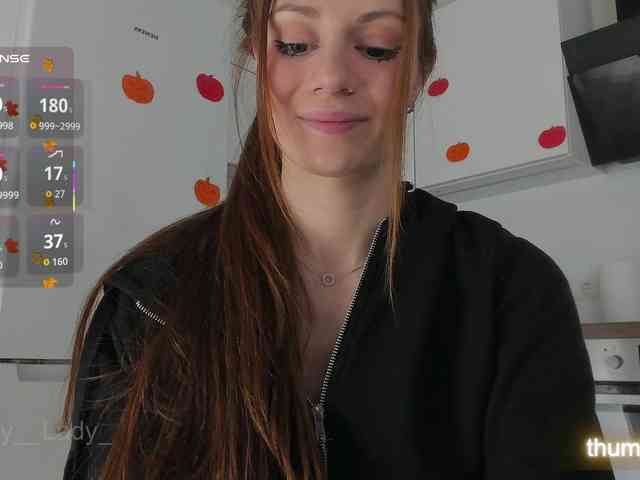 LuckyLady01 webcam