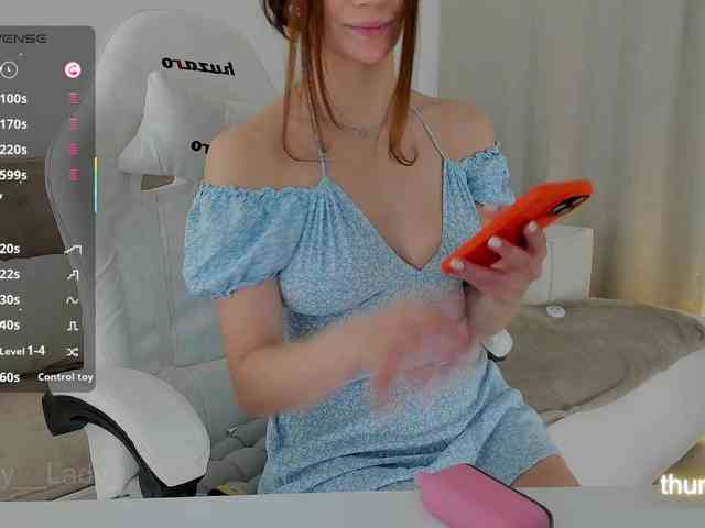 LuckyLady01 webcam