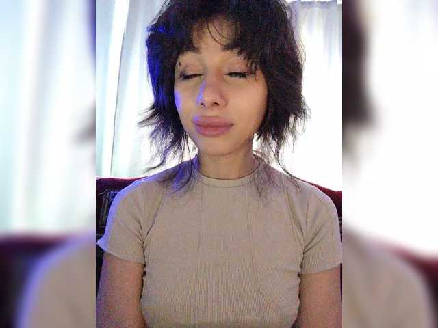 Tinablackkk's BongaCams show and profile