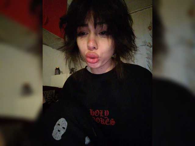 Tinablackkk's BongaCams show and profile