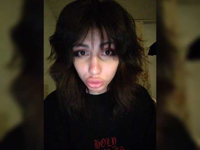 Tinablackkk's BongaCams show and profile