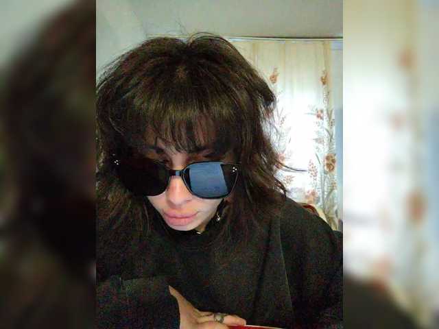 Tinablackkk's BongaCams show and profile