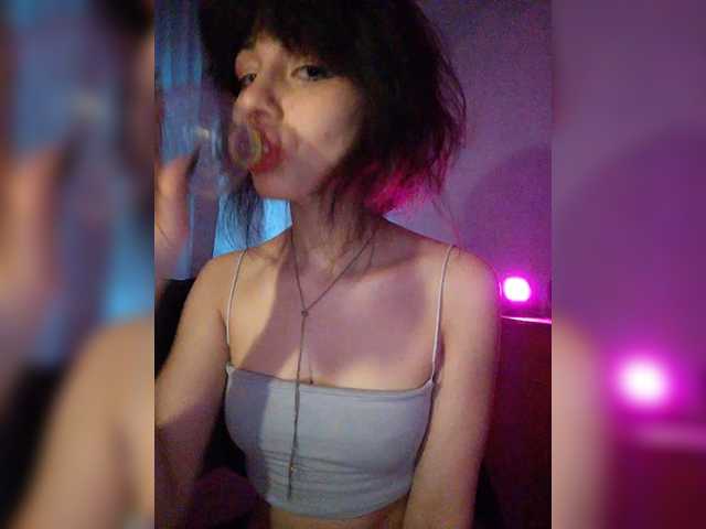Tinablackkk's BongaCams show and profile