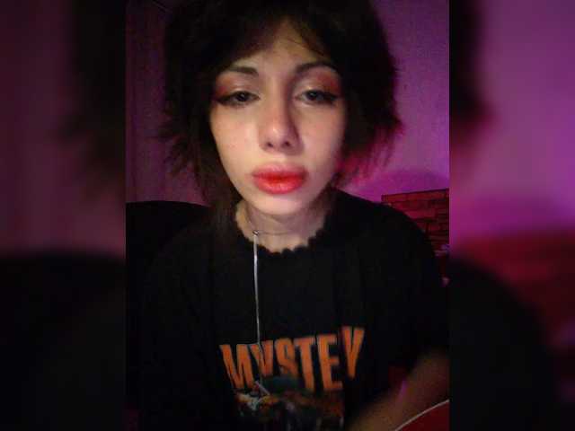 Tinablackkk's BongaCams show and profile